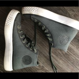 TEXTURED GREEN HIGH TOP CONVERSE